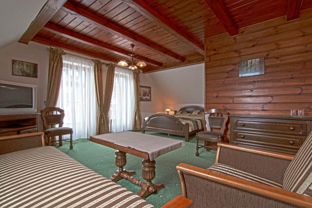Dworek Gawra Białowieża Chambre photo
